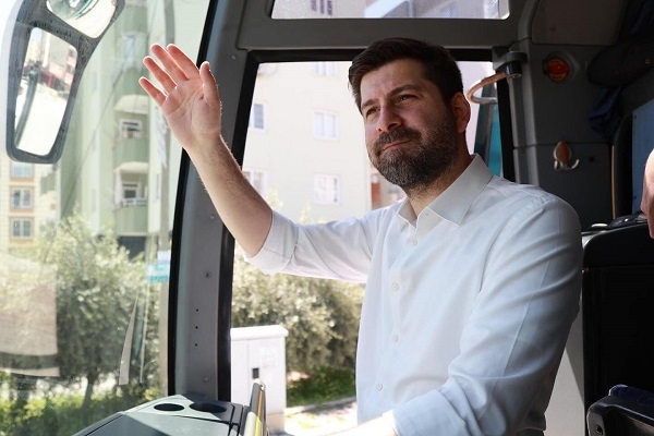 Tarsus’ta CHP Adayı Ali Boltaç Belediye Başkanı Oldu